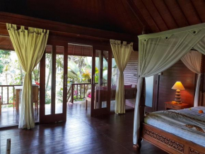  Secluded Jungle Villa  Убуд